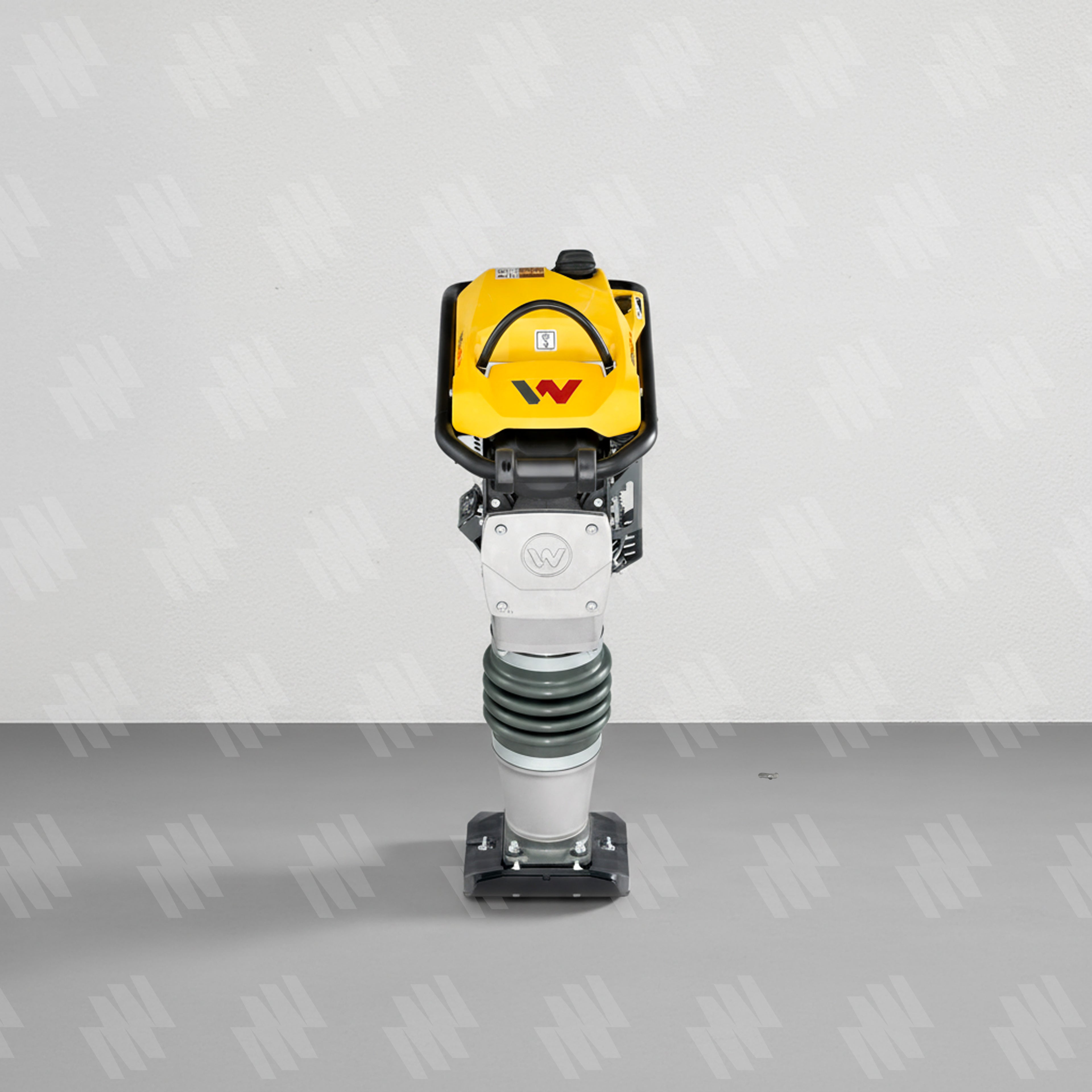 Apisonador de cuatro tiempos