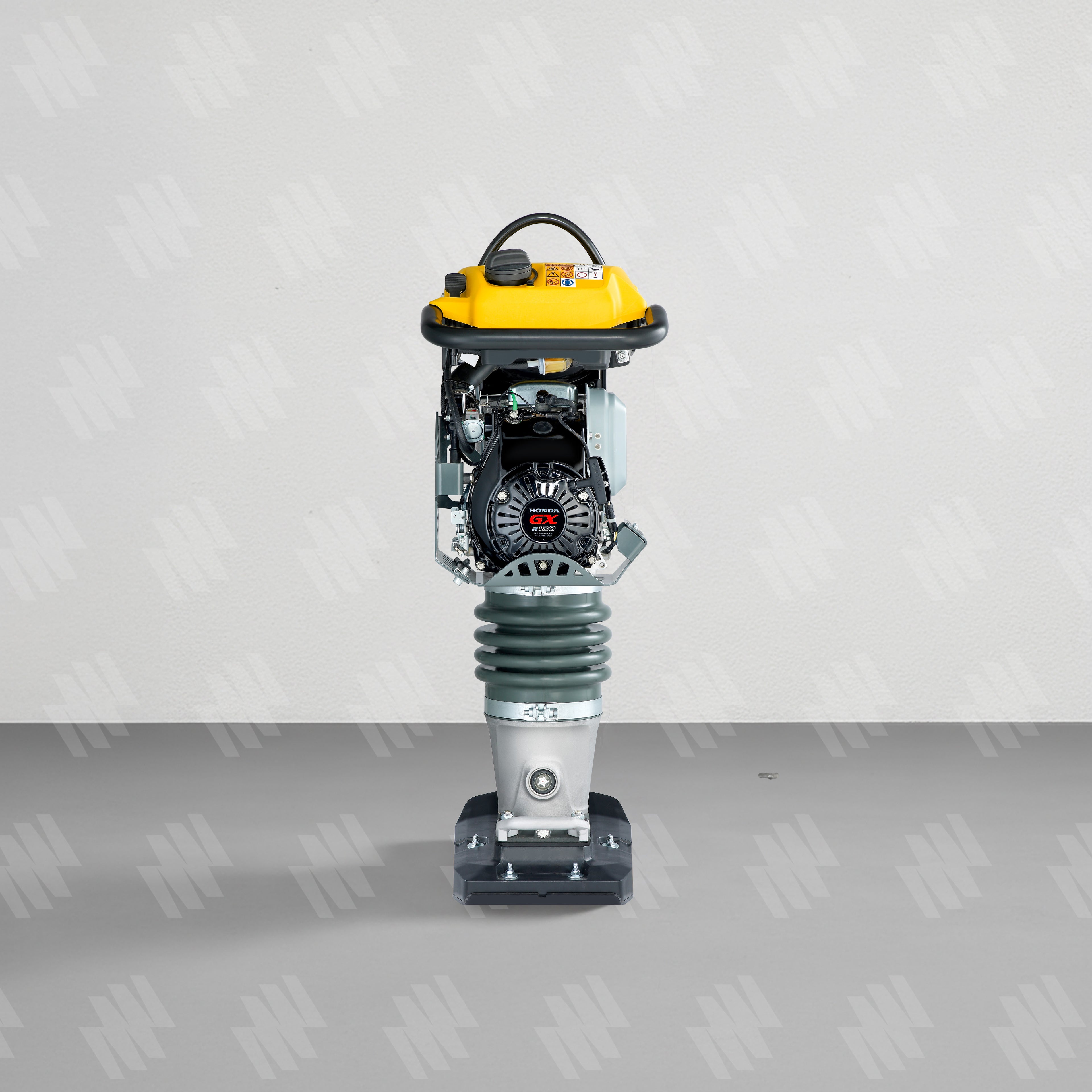 Apisonador de cuatro tiempos