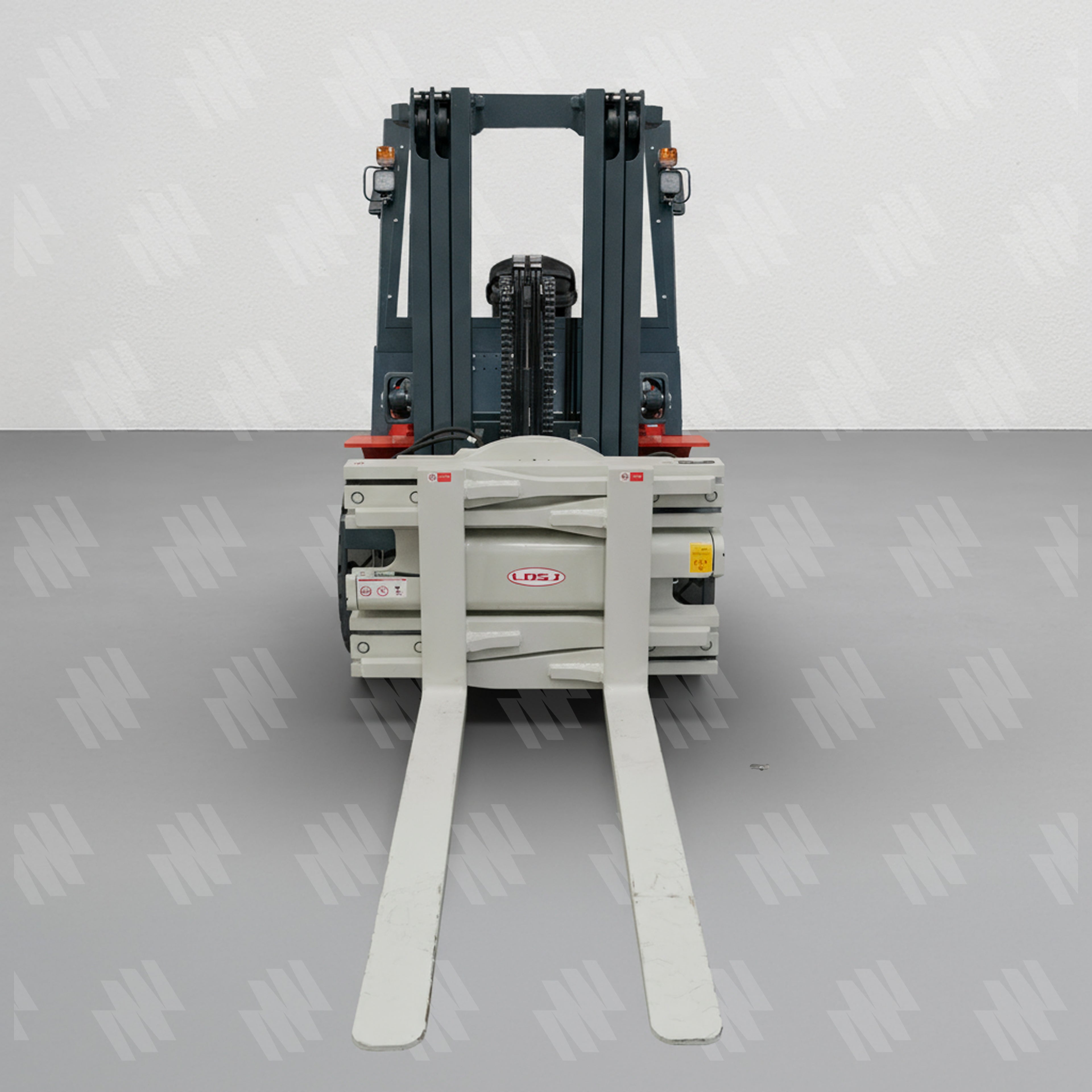 Montacargas Gas 5 toneladas 4.7 metros 4ta Válvula