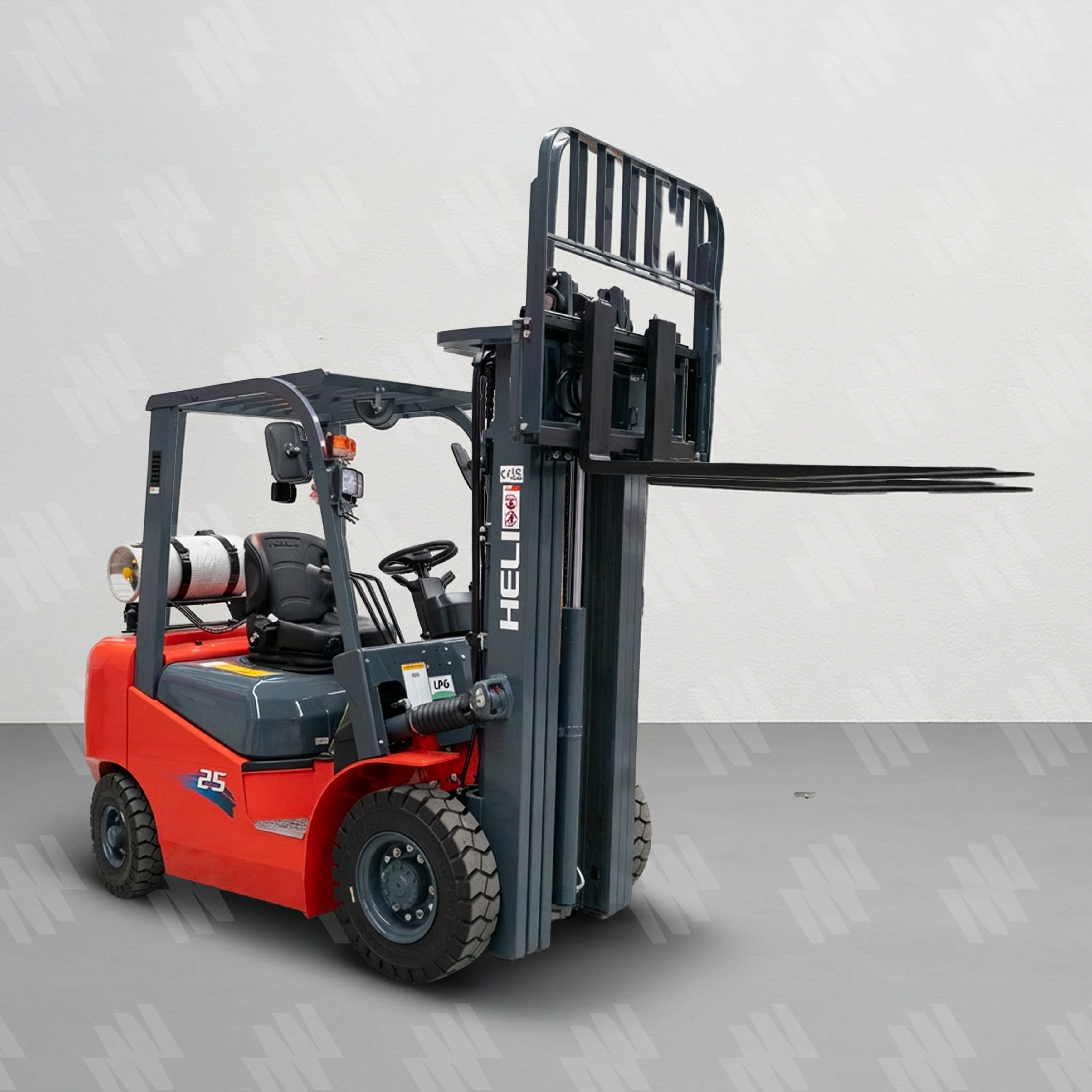 Montacargas Gasolina 2.5 toneladas 4.8 metros