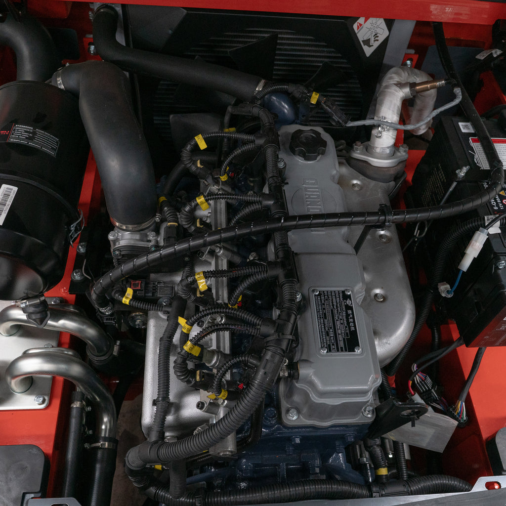 Montacargas Gas 2.5 toneladas 4.8 metros