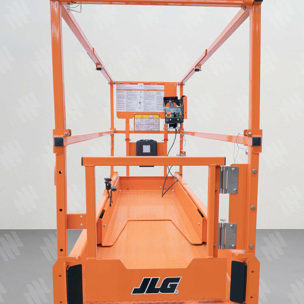 Plataforma de Tijera Eléctrica 32 Pies