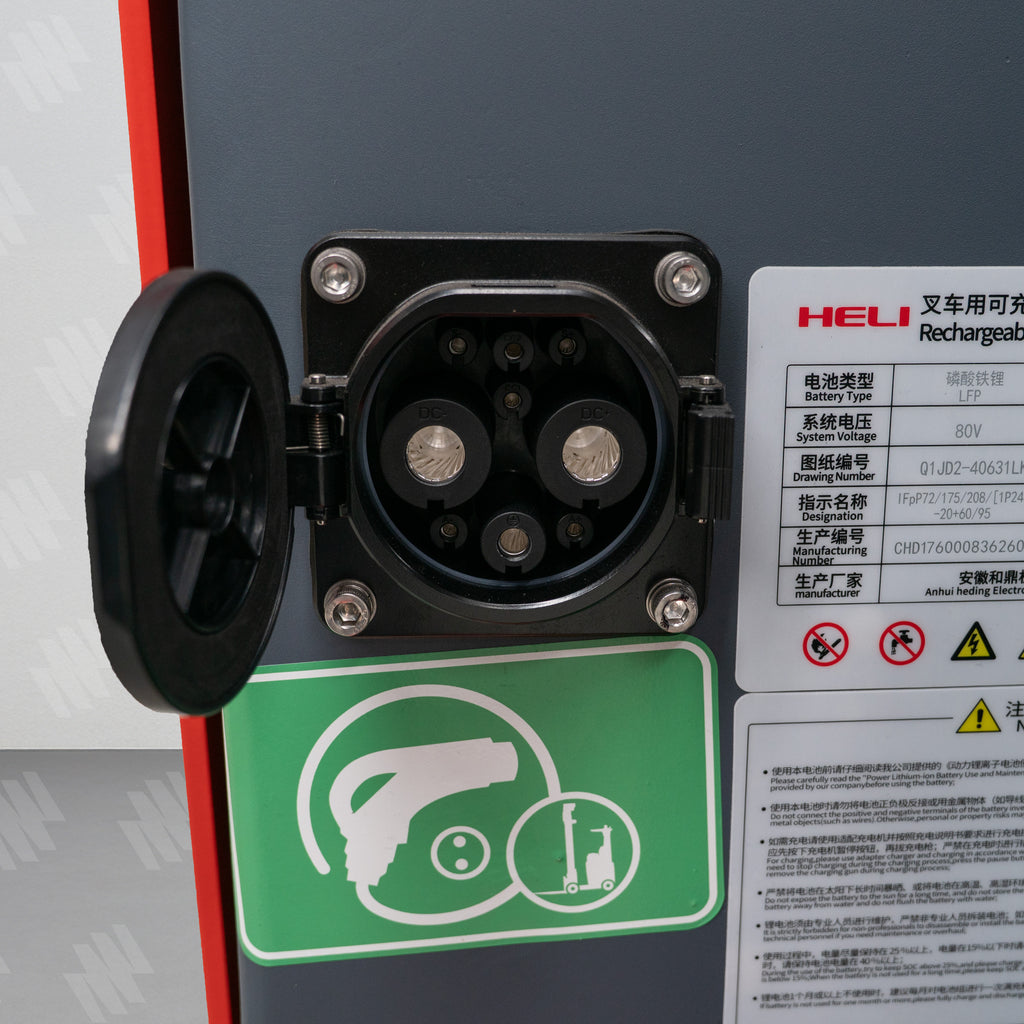 Montacargas Eléctrico 2 toneladas Operador Sentado Protección a Temperaturas Bajas