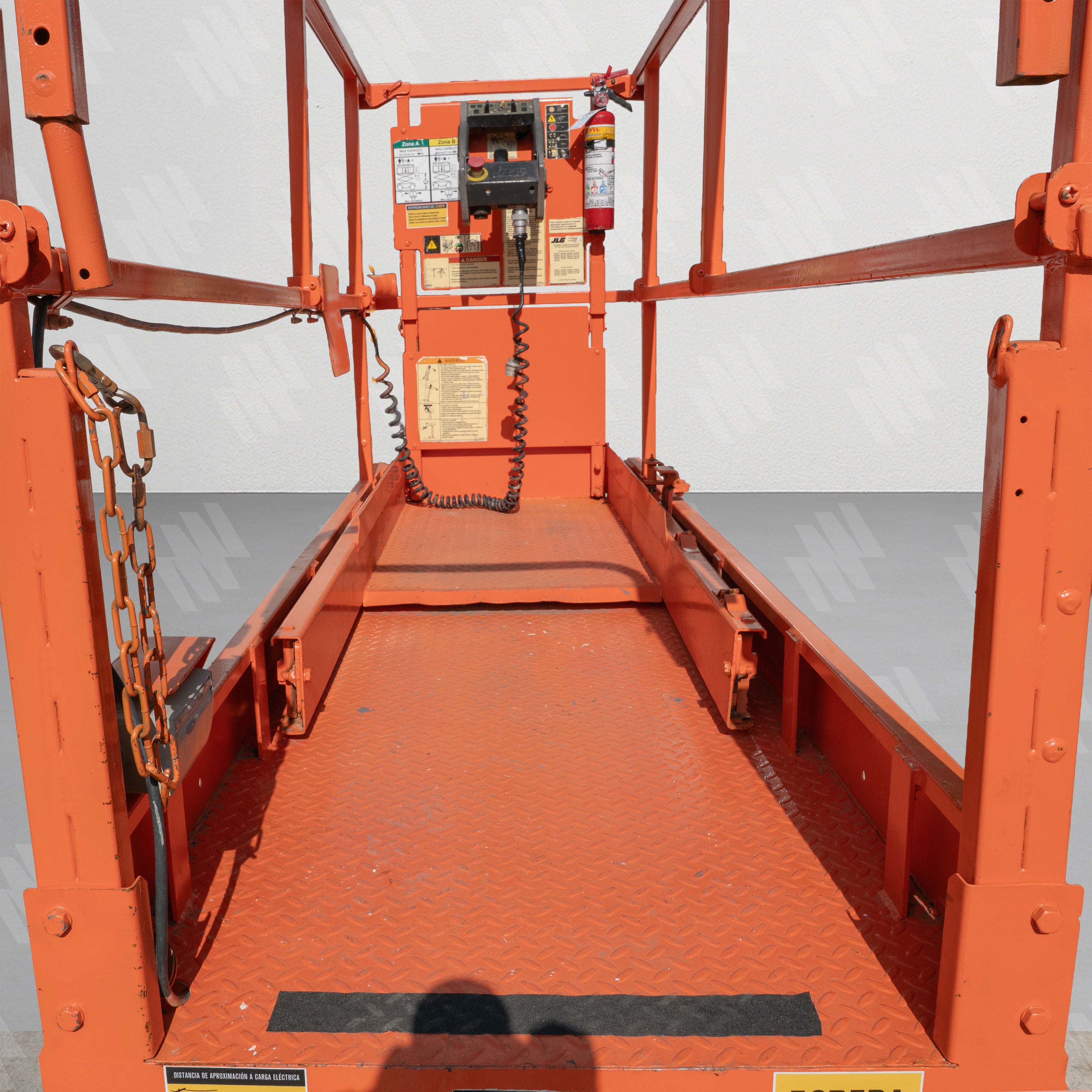 Plataforma de Tijera Eléctrica 26 Pies