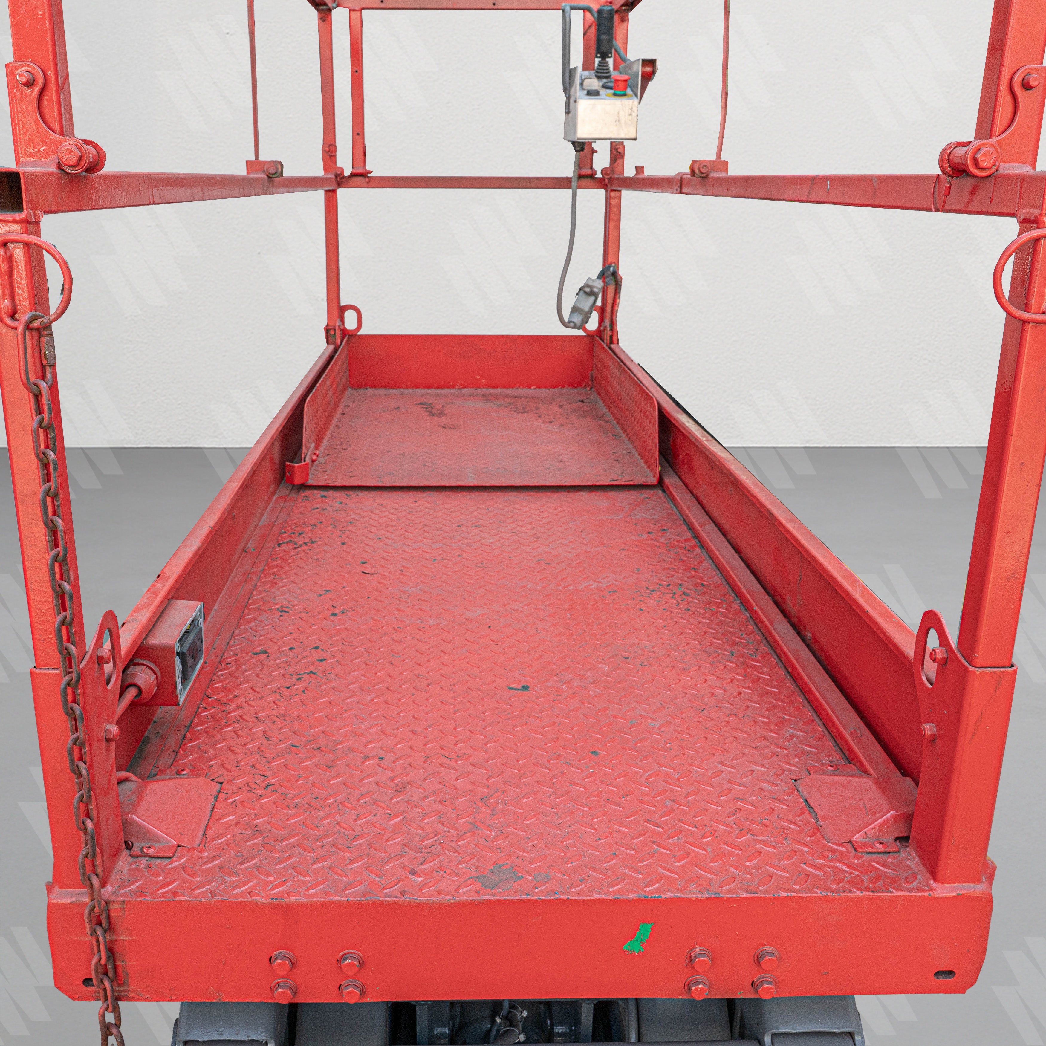 Plataforma de Tijera Eléctrica 26 Pies