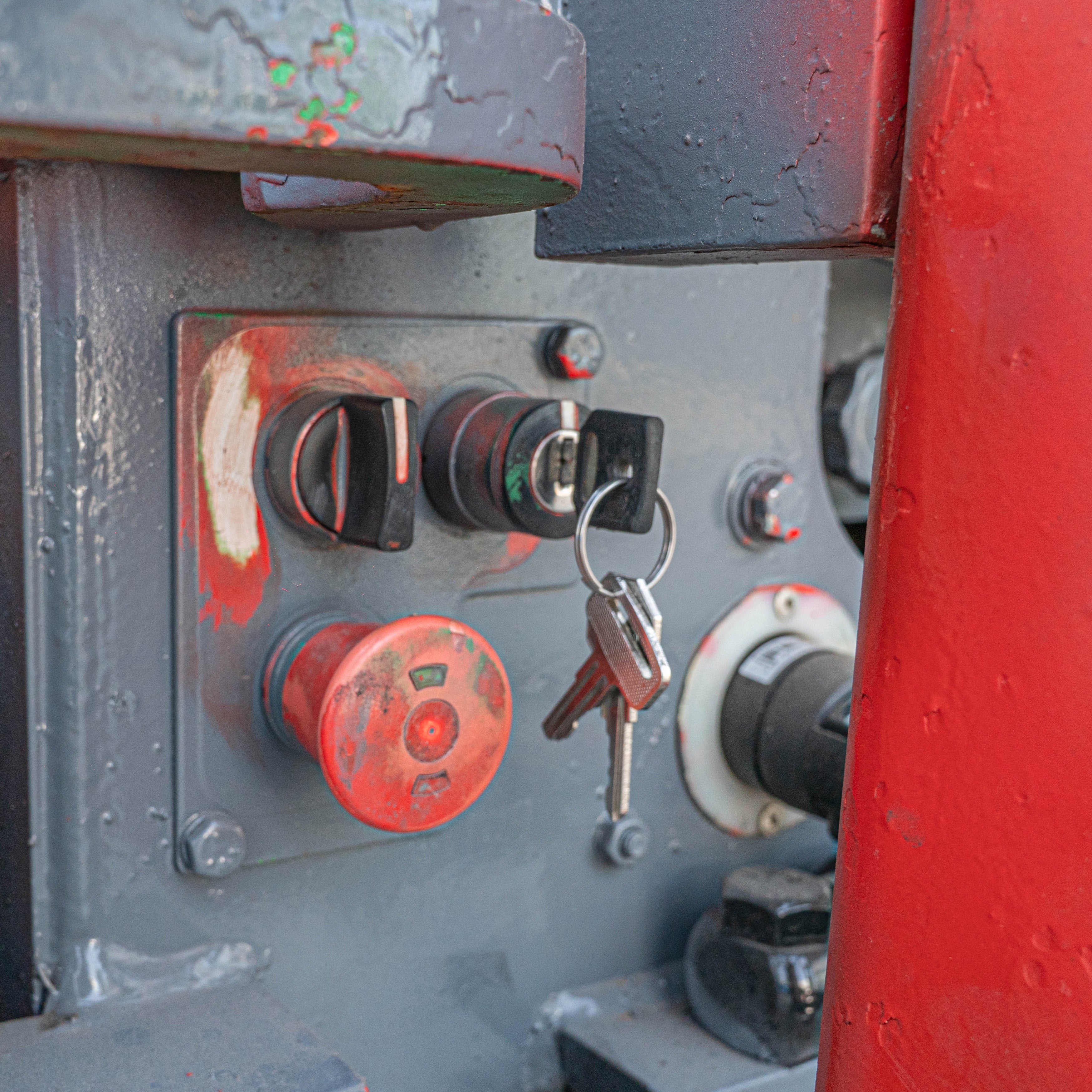 Plataforma de Tijera Eléctrica 26 Pies