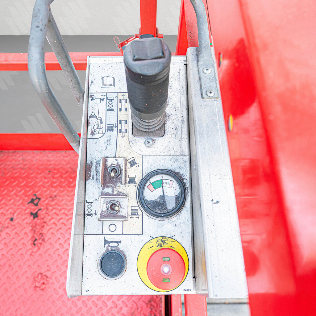 Plataforma de Tijera Eléctrica 26 Pies