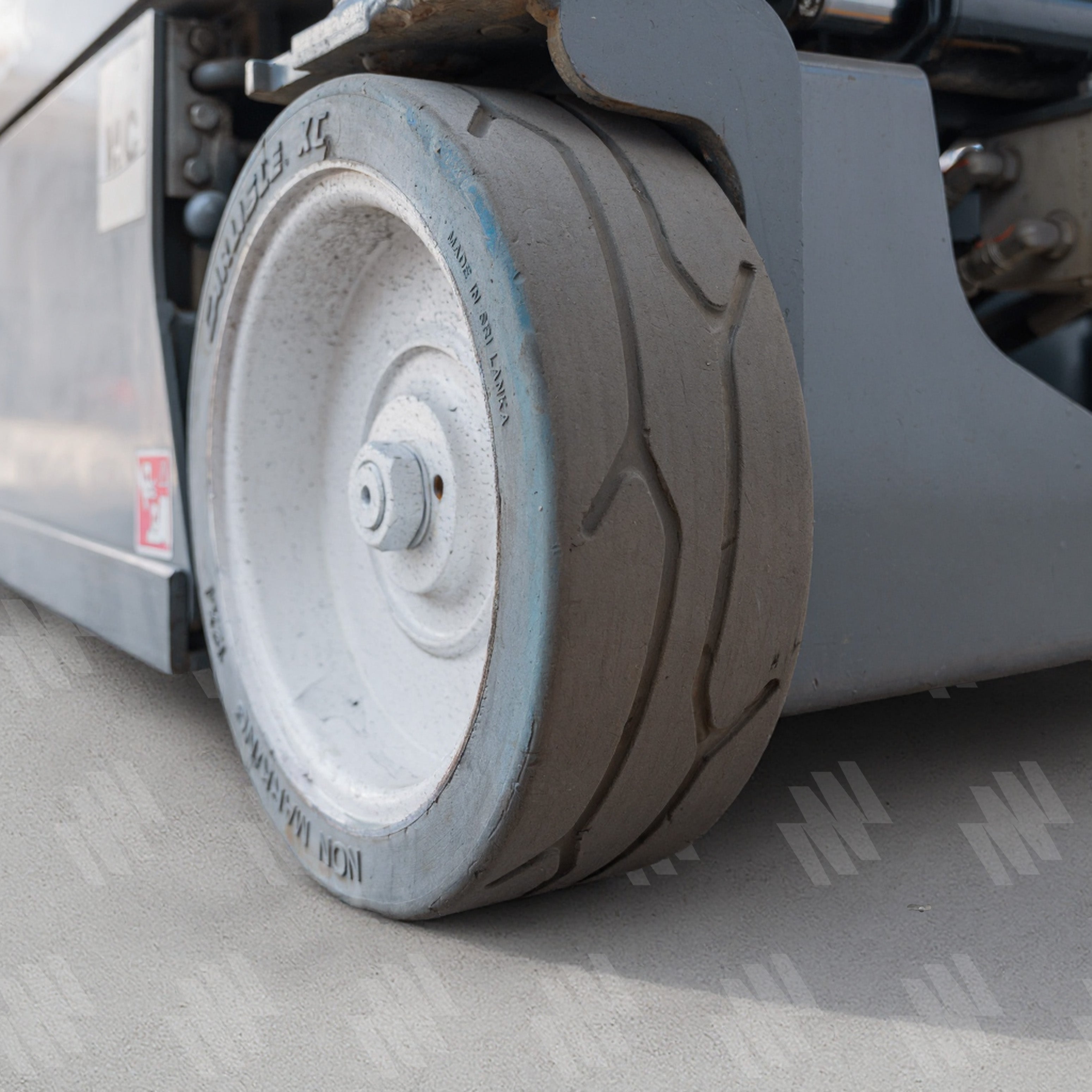 Plataforma de Tijera Eléctrica 19 Pies