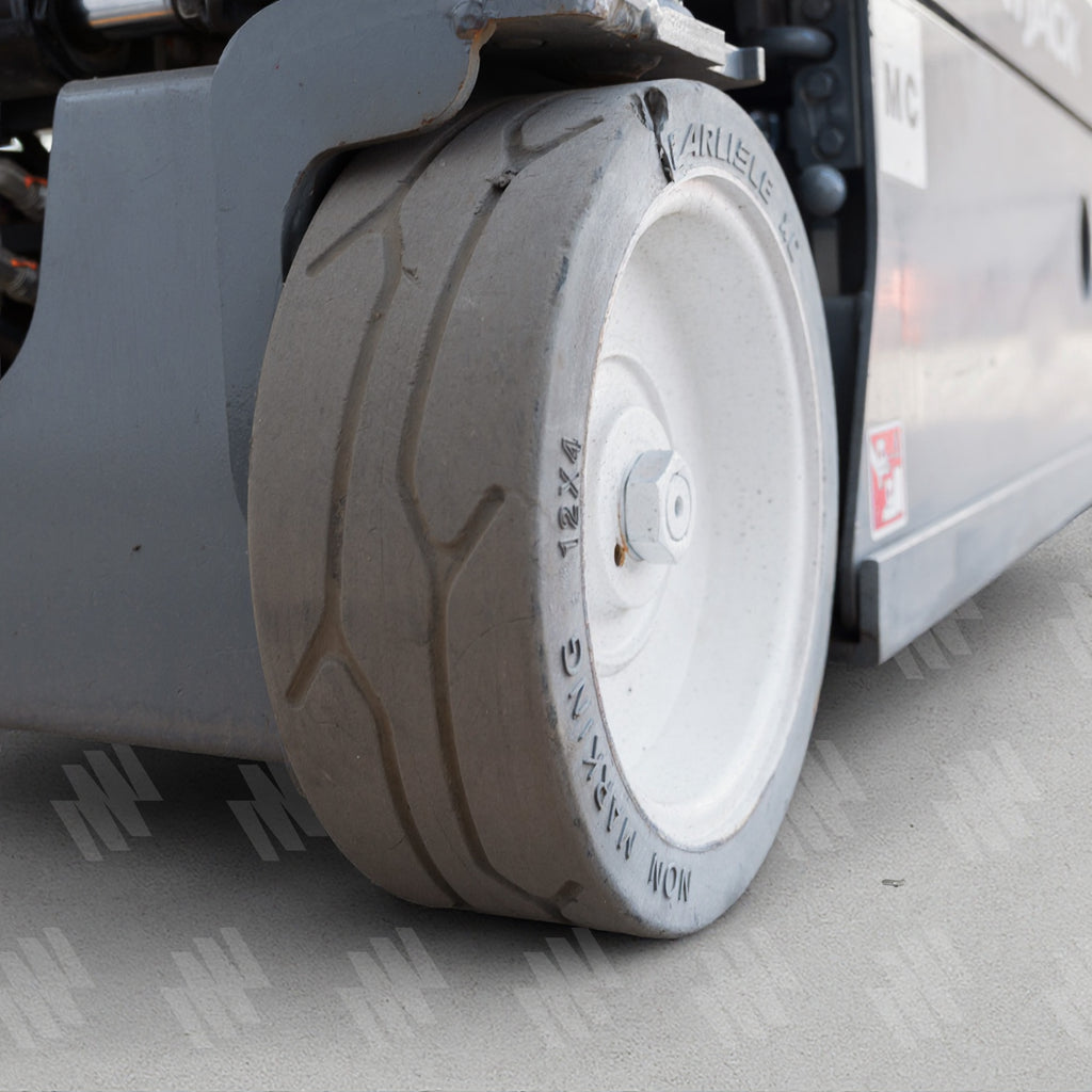 Plataforma de Tijera Eléctrica 19 Pies