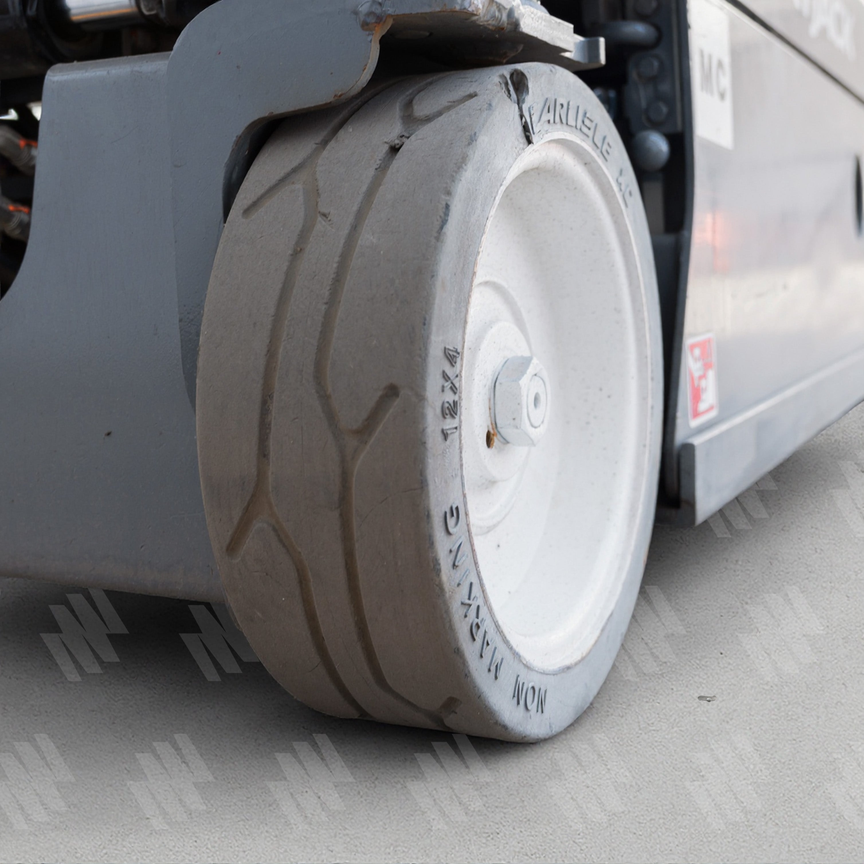 Plataforma de Tijera Eléctrica 19 Pies