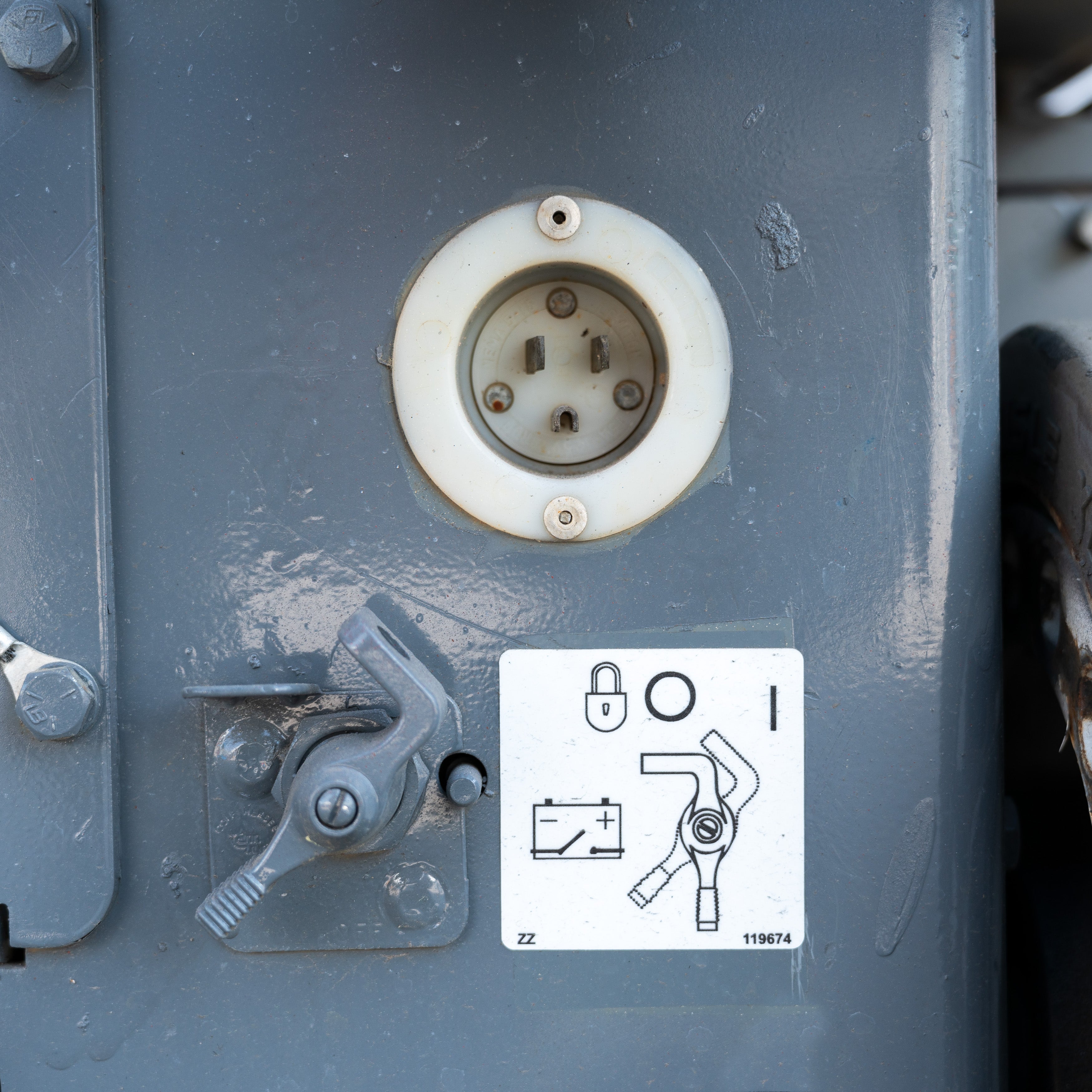 Plataforma de Tijera Eléctrica 19 Pies