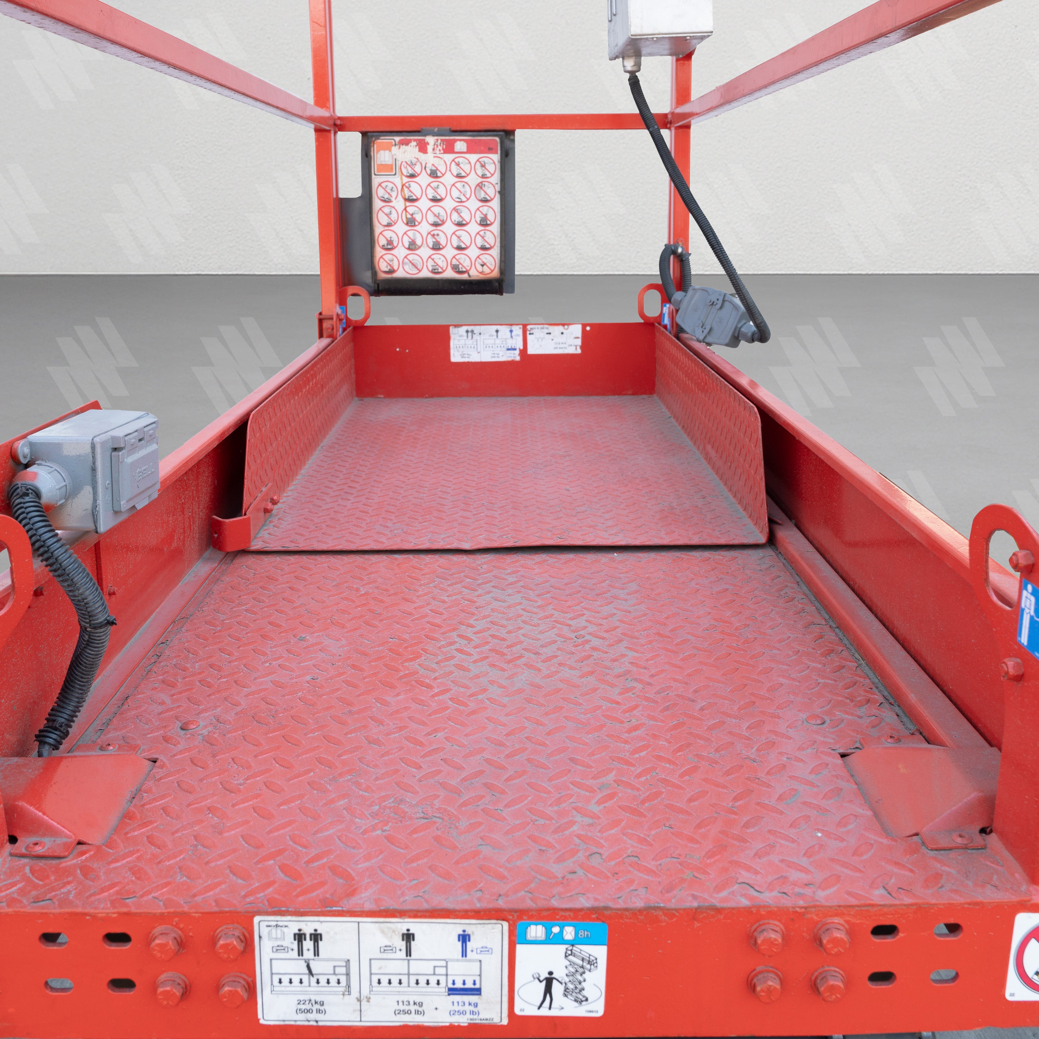 Plataforma de Tijera Eléctrica 19 Pies