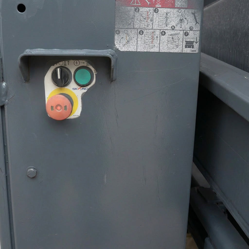 Plataforma de Tijera de Combustión 50 Pies