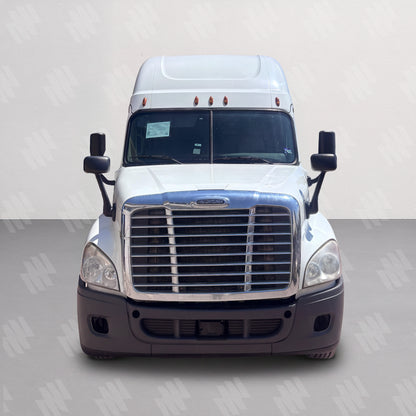 Tractocamión Freightliner Cascadia 125 SLP Cabina Dormitorio Motor DD15
