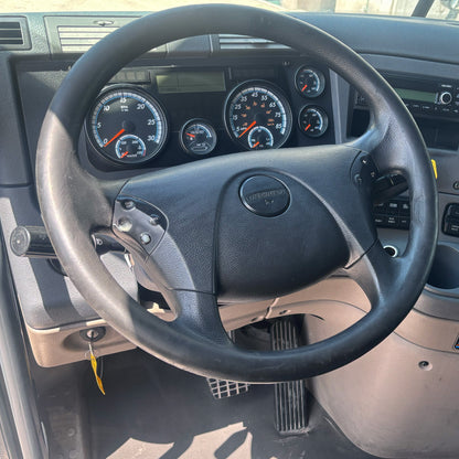 Tractocamión Freightliner Cascadia 125 SLP Cabina Dormitorio Motor DD15