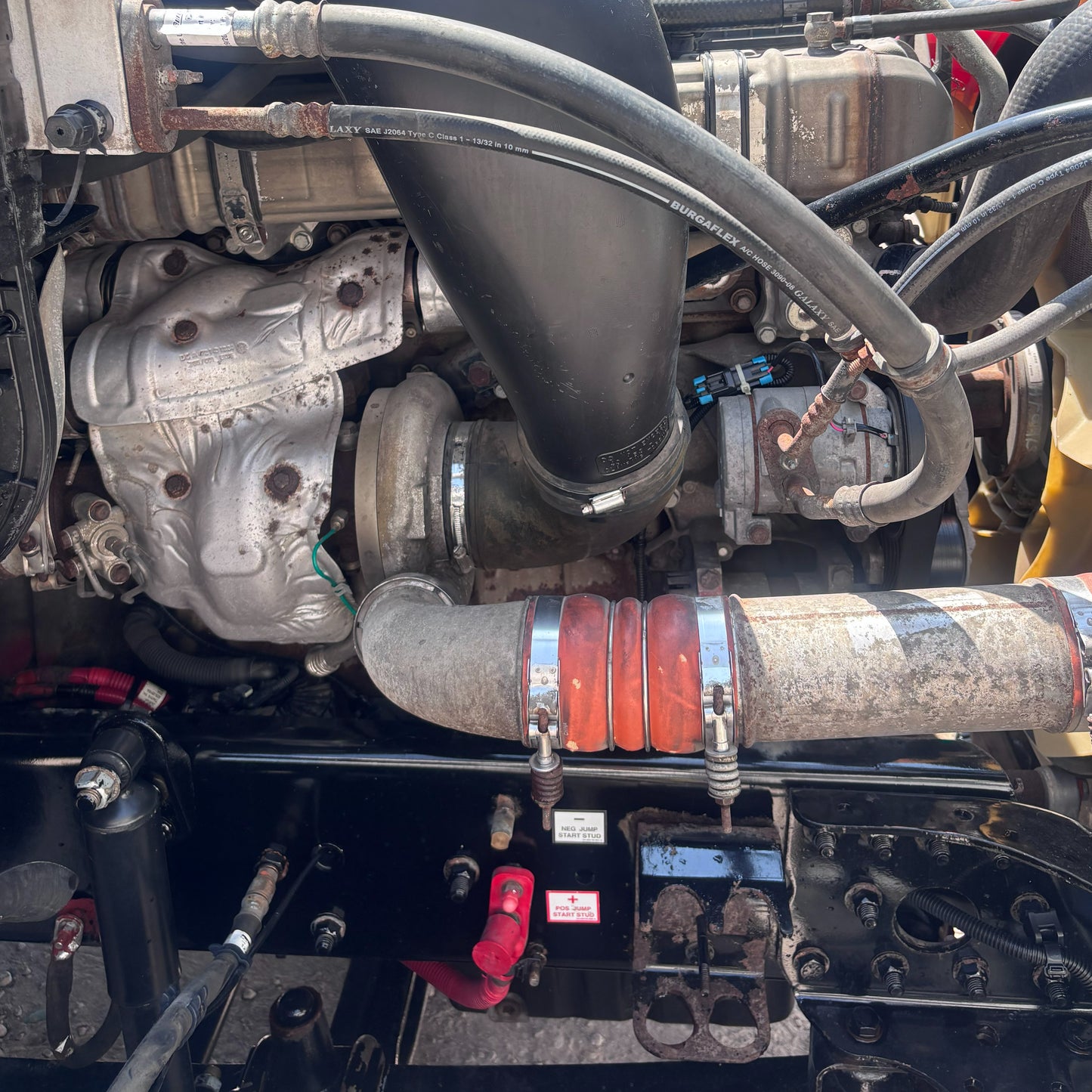 Tractocamión Freightliner Cascadia 125 SLP Cabina Dormitorio Motor DD15