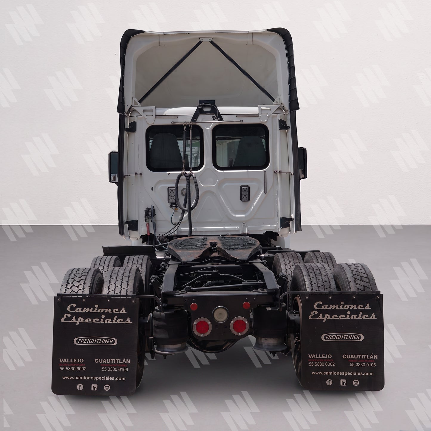 Tractocamión Cascadia 113 Motor Dd13