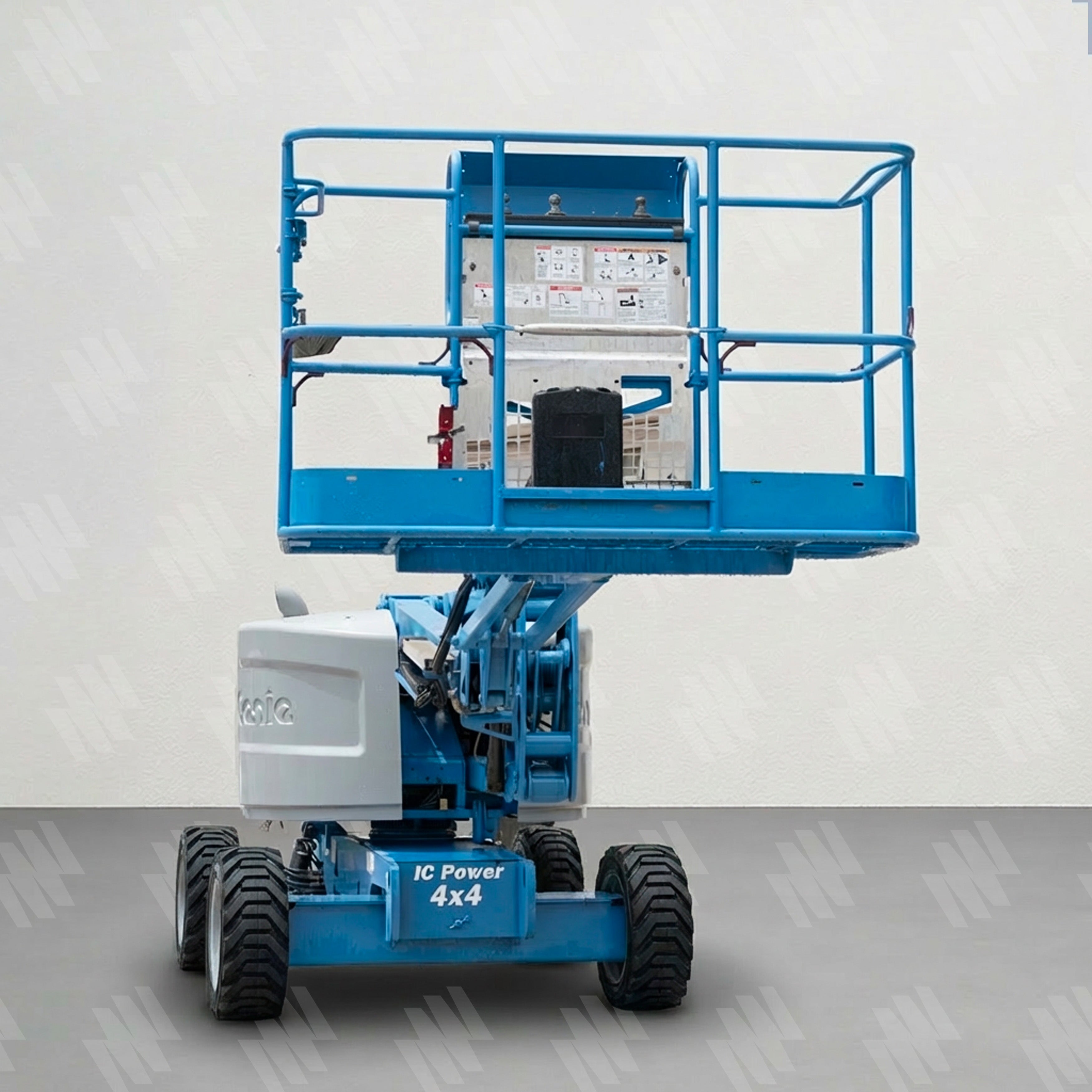 Plataforma Articulada de Combustión 45 Pies