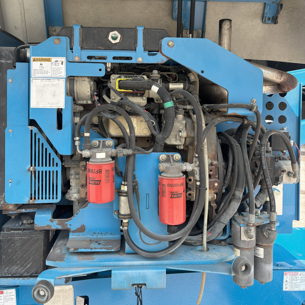 Plataforma Articulada de Combustión 45 Pies