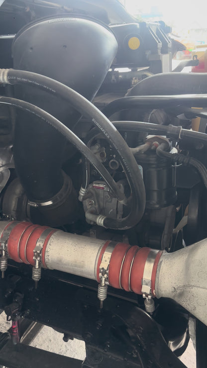 Tractocamión Cascadia 113 Motor Dd13